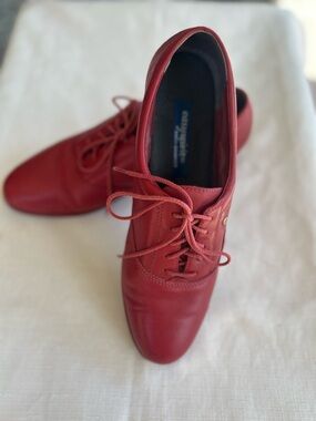 Easy Spirit Red Leather Oxford Lace-Up Shoes